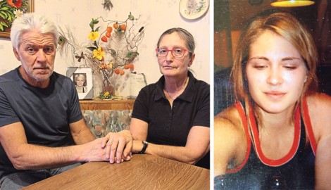 Rudolf und Annemarie Kammerer in ihrem Haus in Niederösterreich. Rechts: ein Foto von Daniela – ...