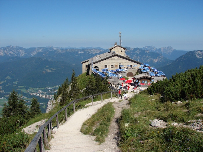 Errichtet für die nationalsozialistische Elite war das Kehlsteinhaus bis zum verheerenden ...