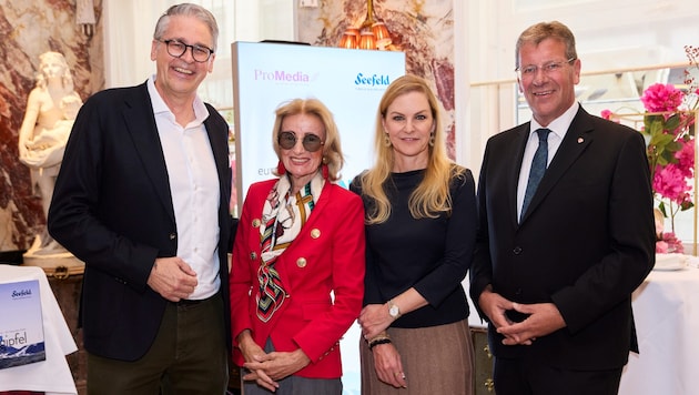 Initiator Stefan Kröll, Sacher-Chefin Elisabeth Gürtler, Meret Baumann (Verband Auslandspresse ...