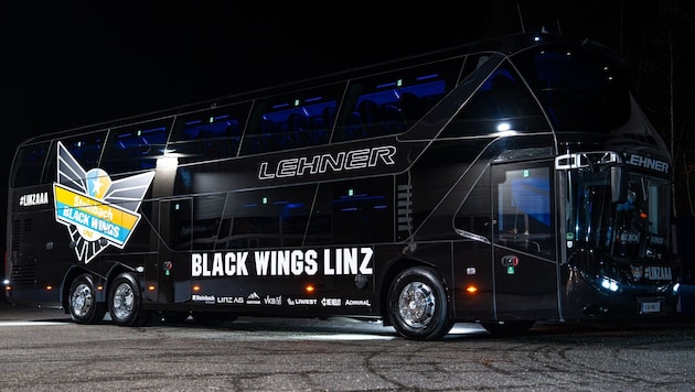 Waren zu schnell unterwegs: die Black Wings im Luxusliner.