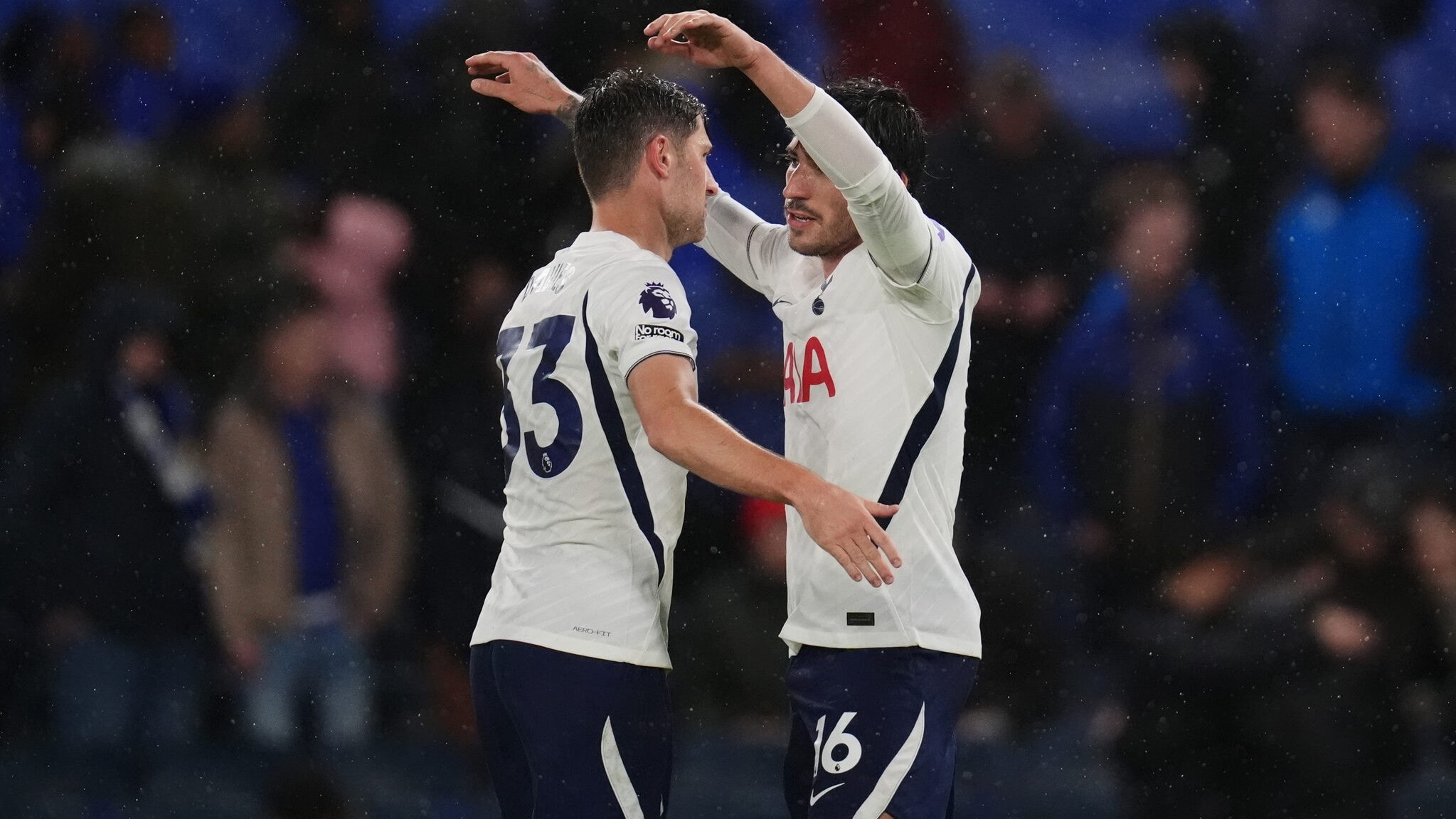 Történelmi Tottenham-győzelem a Stamford Bridge-en és Affengruberék sikere a Premier League-ben