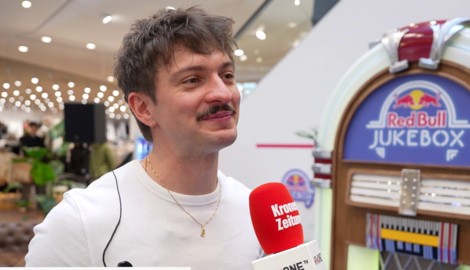 Sänger RIAN im krone.tv-Interview
