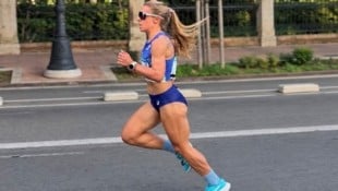 Julia Mayer