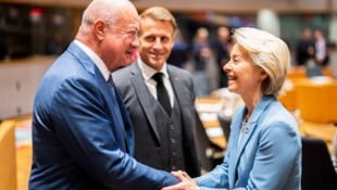 Stocker traf Mitte Oktober in Brüssel unter anderem Frankreichs Emmanuel Macron und ...