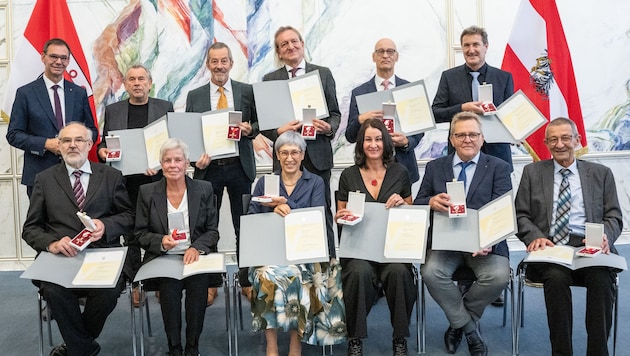Landeshauptmann Markus Wallner überreichte acht Große Verdienstzeichen und drei Verdienstzeichen ...