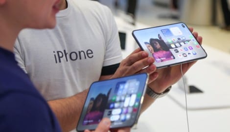 Der Verkauf des iPhone Duo war vergangene Woche offiziell gestartet – aufgrund geringer ...