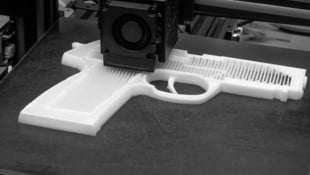 Mithilfe von KI dürften die Einstiegshürden für den 3D-Waffendruck sinken, befürchten ...
