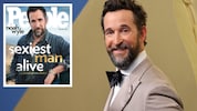 Noah Wyle ist vom „People“-Magazin zum „Sexiest Man Alive“ gekürt worden – und glaubte es ...