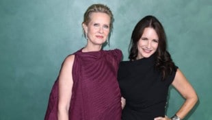Davis (rechts) spielte in der Kultserie Charlotte, Nixon verkörperte Miranda.