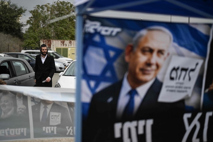 Ministerpräsident Benjamin Netanyahu muss um sein Amt zittern.