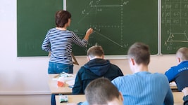 Der 17-Jährige drohte nicht nur seiner Ex-Freundin, sondern seiner ganzen Klasse (Symbolbild).