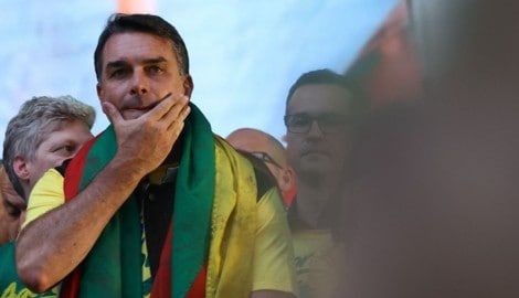 Flavio Bolsonaro ist laut einem Insider auf dem Weg in die USA.