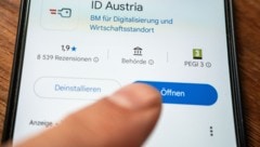 Viele Senioren fühlen sich vom digitalen Umstieg überfordert.