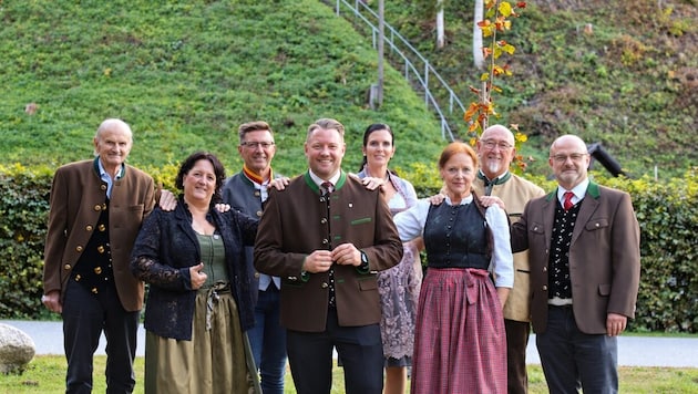 Unter der Führung von Matheuschitz tritt die Allianz gegen die Roten an.