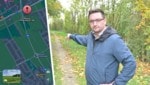 Dieses Waldstück ist laut Bürgermeister Karl-Heinz Koll (re.) der Ort des Verbrechens.