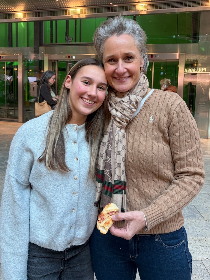 Reingard und Tochter Helena (18)