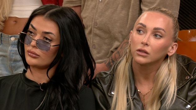 Elsa und Beverly wollen den „A*******h“-Sager von Ebru nicht auf sich sitzen lassen. Im ...