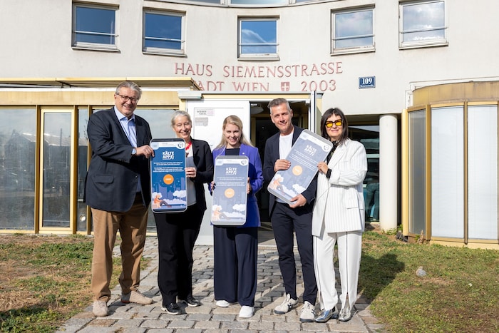 Peter Hacker (SPÖ), Arabel Bernecker-Thiel (NEOS), FSW-Geschäftsführerin Susanne Winkler, FSW ...