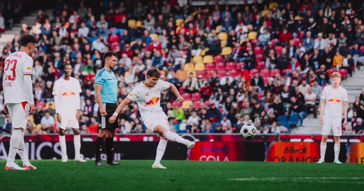Újabb sérült a Red Bull Salzburgnál: Jesper Lindström is kidőlhet