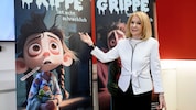 Promi-Astrologin Gerda Rogers wird das neue Gesicht der Impfkampagne.