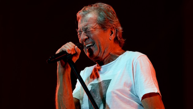 Wie Deep Purple bekannt gab, befindet sich Sänger Ian Gillan im Krankenhaus.