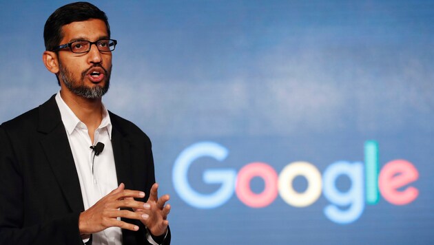 Trotz eines massiven Stellenabbaus verdiente Google-CEO Sundar Pichai im Vorjahr kräftig. (Bild: AP)
