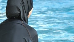 Das Thema Burkini erhitzt bereits seit einigen Wochen die Gemüter in Kärntens Nachbarregion Friaul-Julisch Venetien. (Bild: dpa/Rolf Haid)