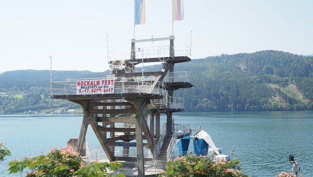 Der Sprungturm am Millstätter See soll nach jahrelanger Sperre saniert werden. (Bild: Thomas Leitner)