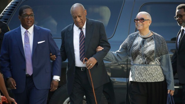 Bill Cosby mit seiner Ehefrau Camilla (Bild: AP)