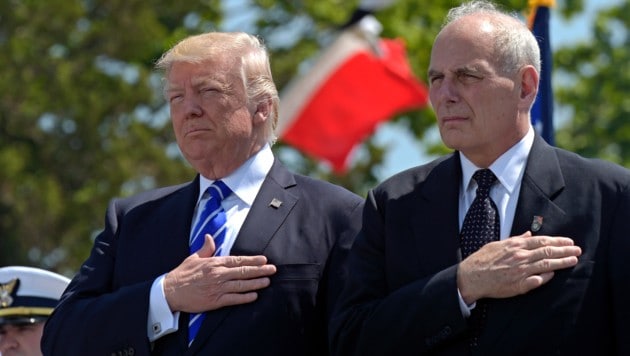 Donald Trump und John Kelly (Bild: AP)