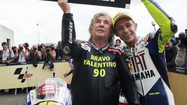 Angel Nieto (links) 2008 mit Valentino Rossi (Bild: AFP)