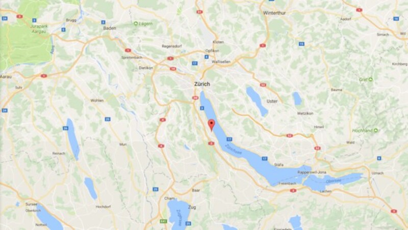 In Thalwil im Kanton Zürich wurde der Motorsägen-Angreifer gefasst. (Bild: Google.at/maps)