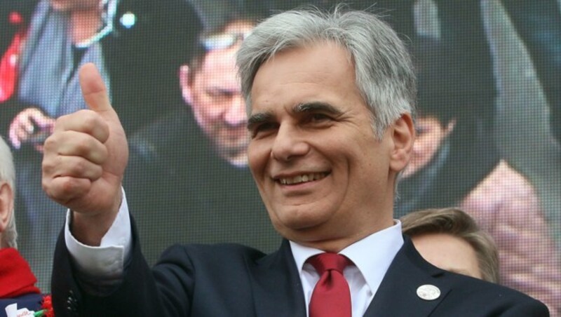 Ex-Bundeskanzler Werner Faymann (Bild: AP)