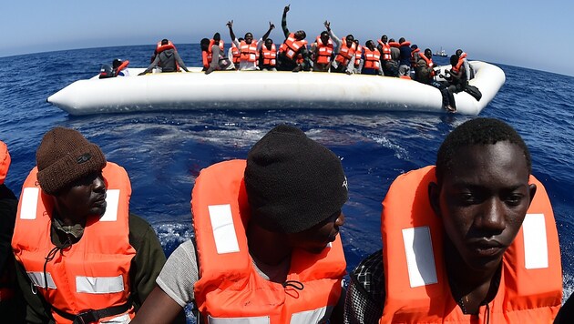 Bootsflüchtlinge (Bild: AFP)