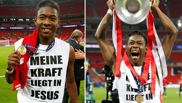 Bayern Star David Alaba Liest Aus Der Bibel Vor Krone At