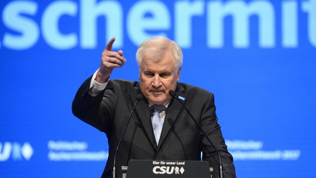 CSU-Parteichef Horst Seehofer (Bild: AFP)
