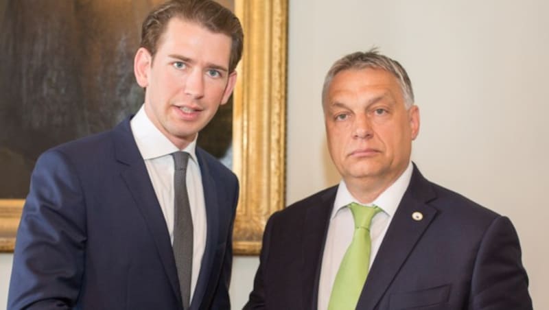 Kurz und Ungarns Premier Orban (Bild: APA/ÖVP/JAKOB GLASER)