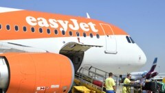 The British low-cost airline easyjet (symbolic image) (Bild: APA/ROBERT JAEGER)