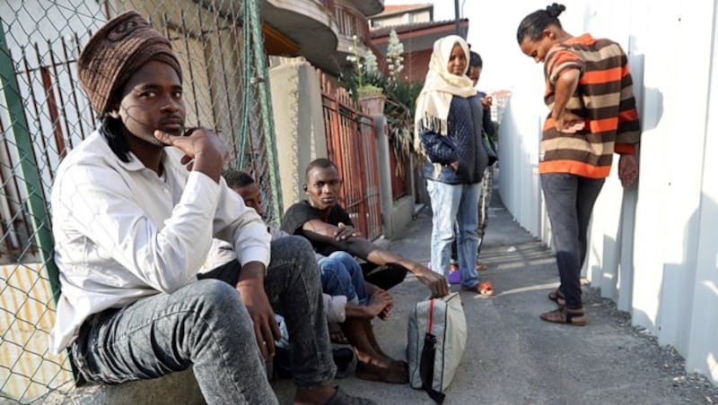 Flüchtlinge in Südtirol (Bild: AFP)