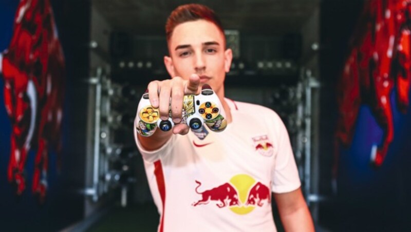 Andres Torres von Red Bull Salzburg ist Österreichs erster Profi-Gamer eines Bundesliga-Klubs (Bild: FC Red Bull Salzburg)