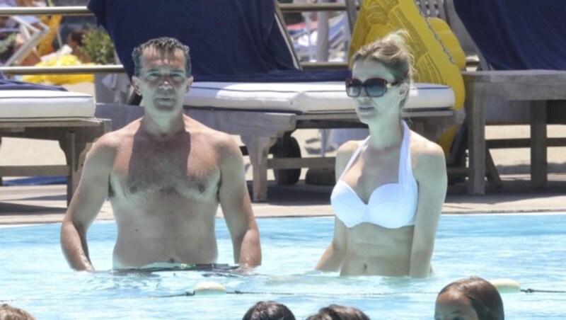 Antonio Banderas und Nicole Kimpel auf Ischia (Bild: www.PPS.at)