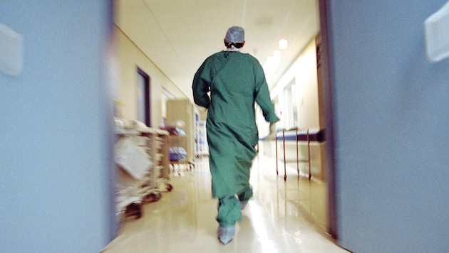 Leaving for the private sector: a major problem for our hospitals. (Bild: thinkstockphotos.de)