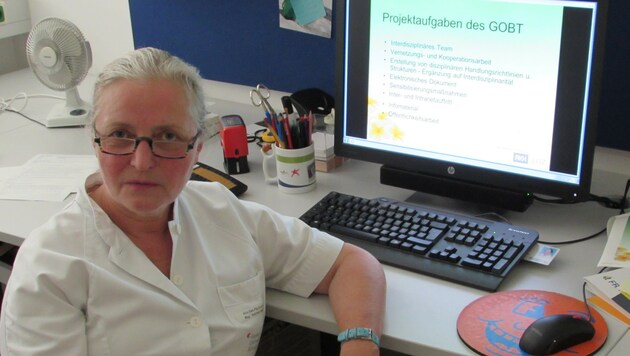 Psychologin Gabriele Wagner vom Kepler Uniklinikum Linz ortet bedenkliche Entwicklungen. (Bild: Kronen Zeitung)