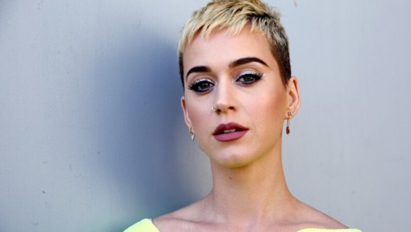 Katy Perry trägt jetzt raspelkurze Haare. (Bild: 2017 Getty Images)