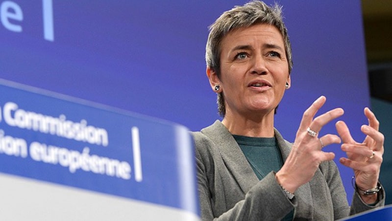 EU-Kommissarin Margrethe Vestager (Bild: APA/EPA/Olivier Hoslet)