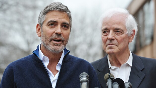 George Clooney mit seinem Papa Nick Clooney (Bild: AFP)