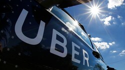 Die Taxler werfen der Politik und der Bundeswettbewerbsbehörde vor, zu empfänglich für Lobbyismus durch Uber gewesen zu sein. (Bild: AP)