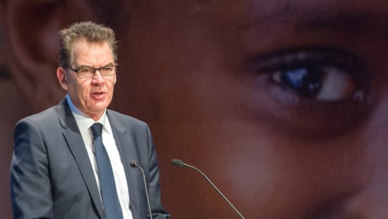 Gerd Müller (Bild: APA/dpa/Bernd von Jutrczenka)