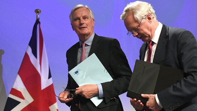 EU-Unterhändler Michel Barnier (li.) und der britische Brexit-Minister David Davis (Bild: AFP)