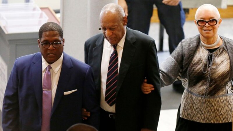 Bill Cosby mit seiner Ehefrau Camilla (Bild: AP)